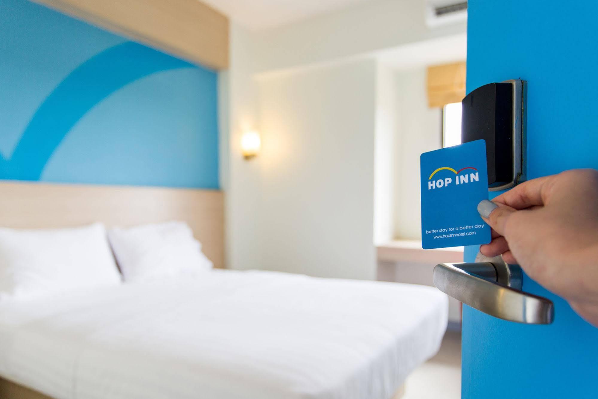 Hop Inn Krabi Building A Екстер'єр фото