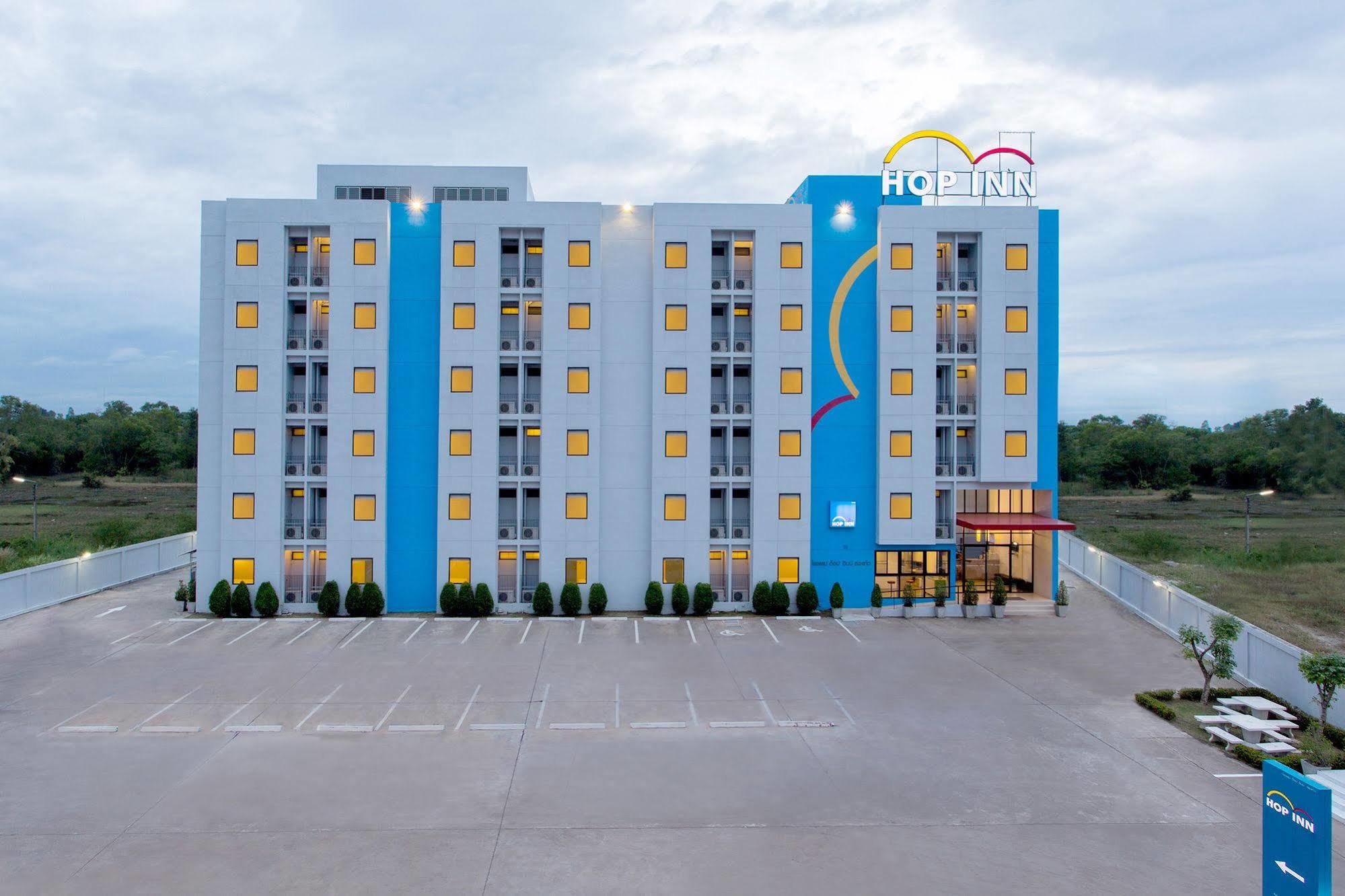 Hop Inn Krabi Building A Екстер'єр фото
